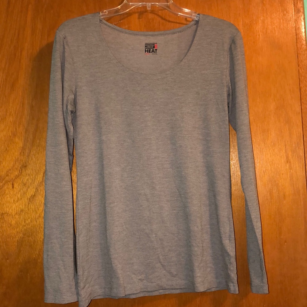 Long sleeve grey top